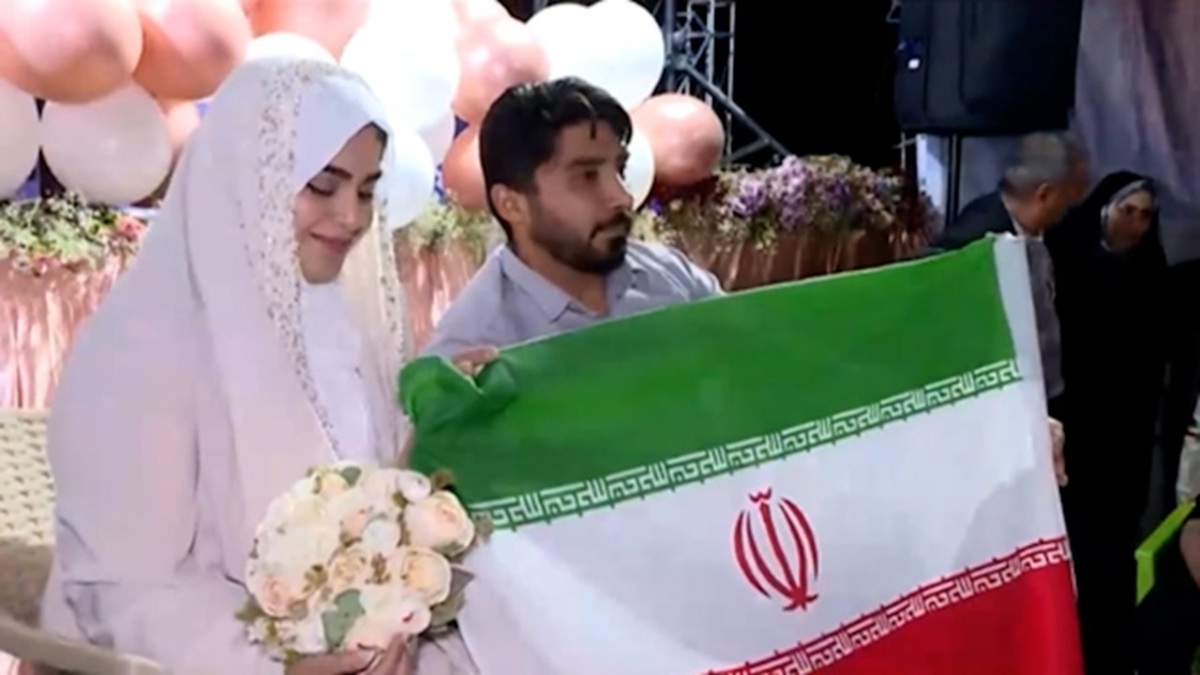 جشن ازدواج زوج‌های جوان در تجمعات مردمی + فیلم