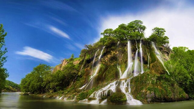 زیرساخت‌های نیمه‌جان گردشگری در لرستان؛ زیبایی در قاب محرومیت!