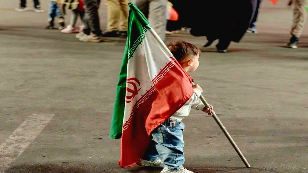 باشگاه خبرنگاران -چگونه کودکانمان را عاشق ایران کنیم؟