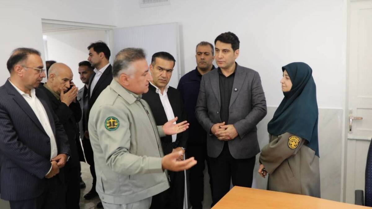 باشگاه خبرنگاران -احداث اقامتگاه های گردشگری در اورامان با ملاحظات زیست محیطی/ تاکید بر استقرار یک فروند بالگرد اطفای حریق