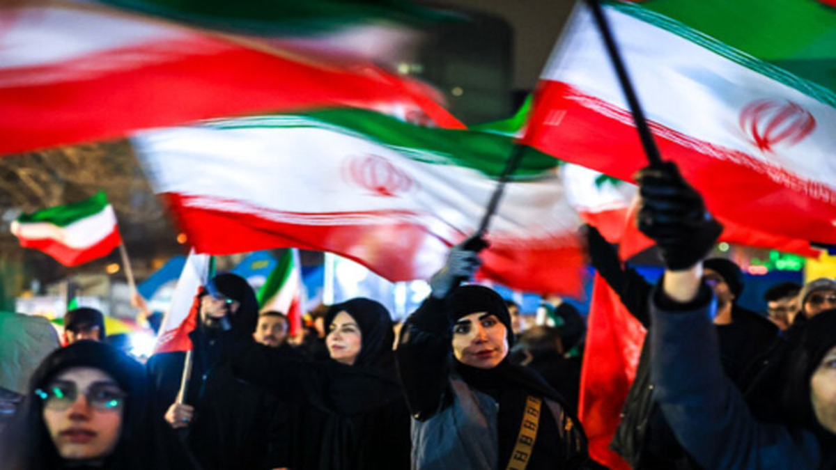 باشگاه خبرنگاران -بازگشت زن ایرانی از مرز فراموشی