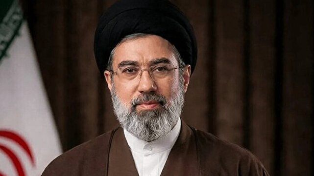 پاسخ رهبر انقلاب اسلامی به نامه جمعی از فعالان مردمی حوزه جمعیت