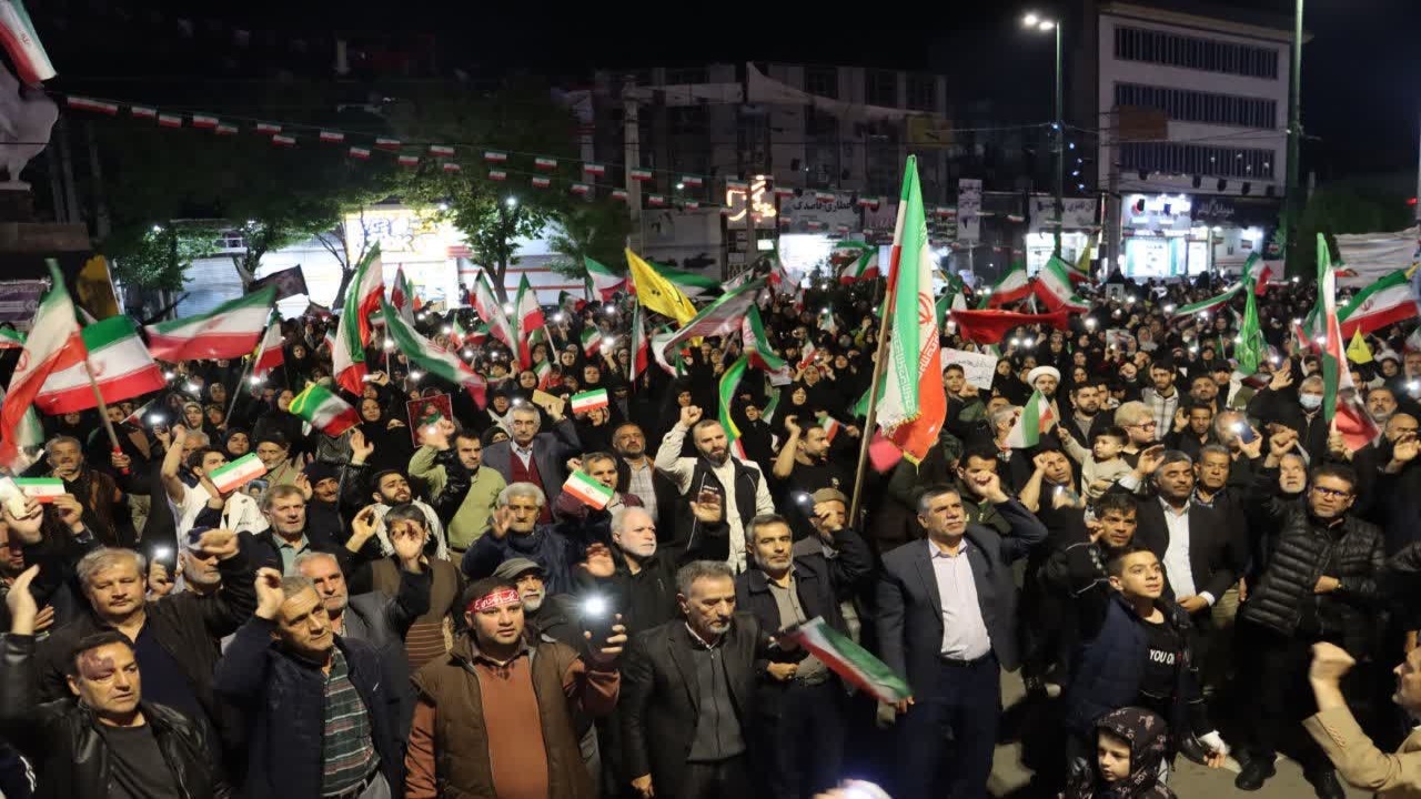 جلوه‌هایی از پنجاه وسومین اجتماع عظیم مردم انقلابی و شهید پرور ماهدشت + عکس