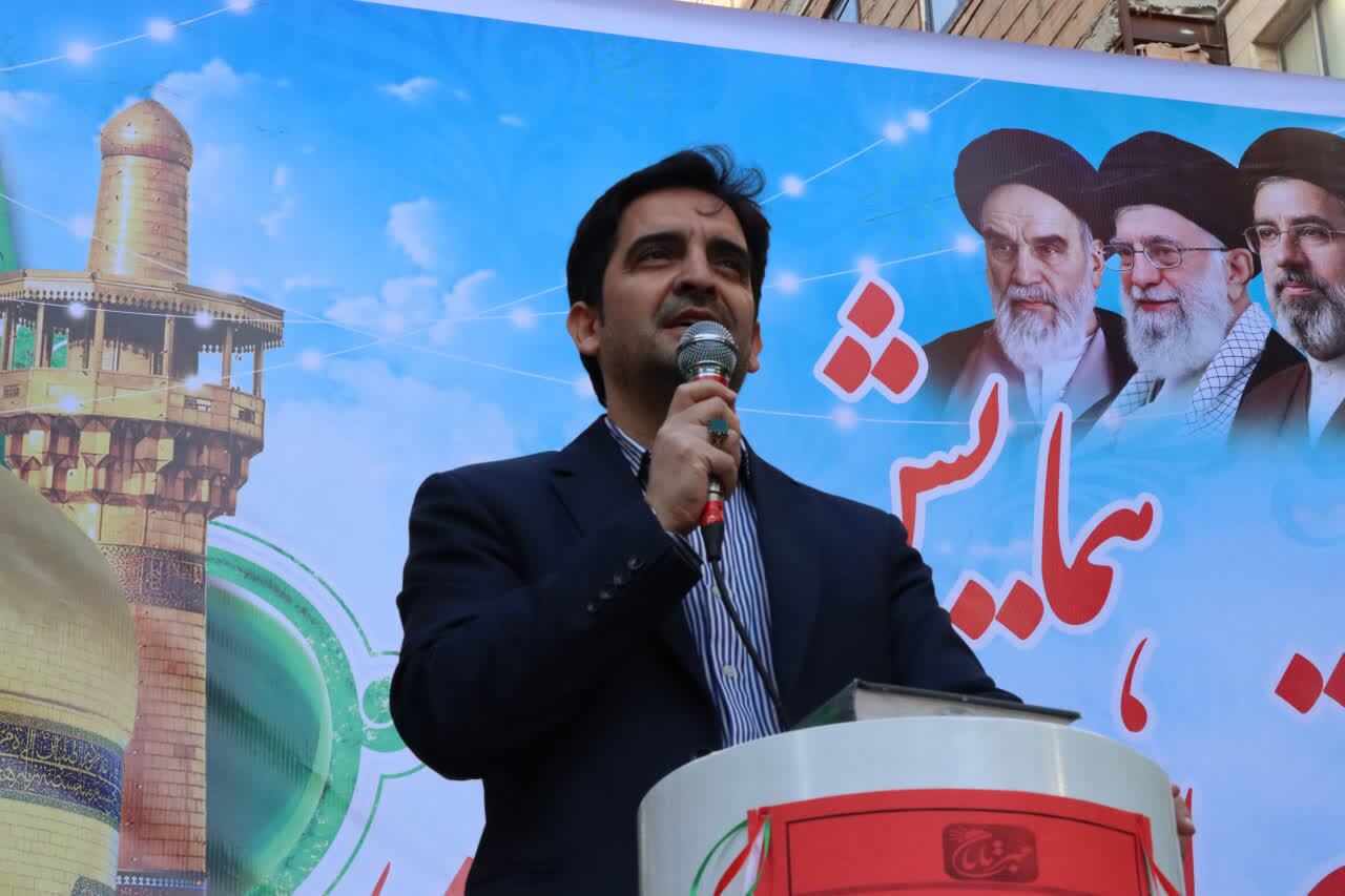 تجدید میثاق دختران روستای همدانک با رهبر انقلاب اسلامی