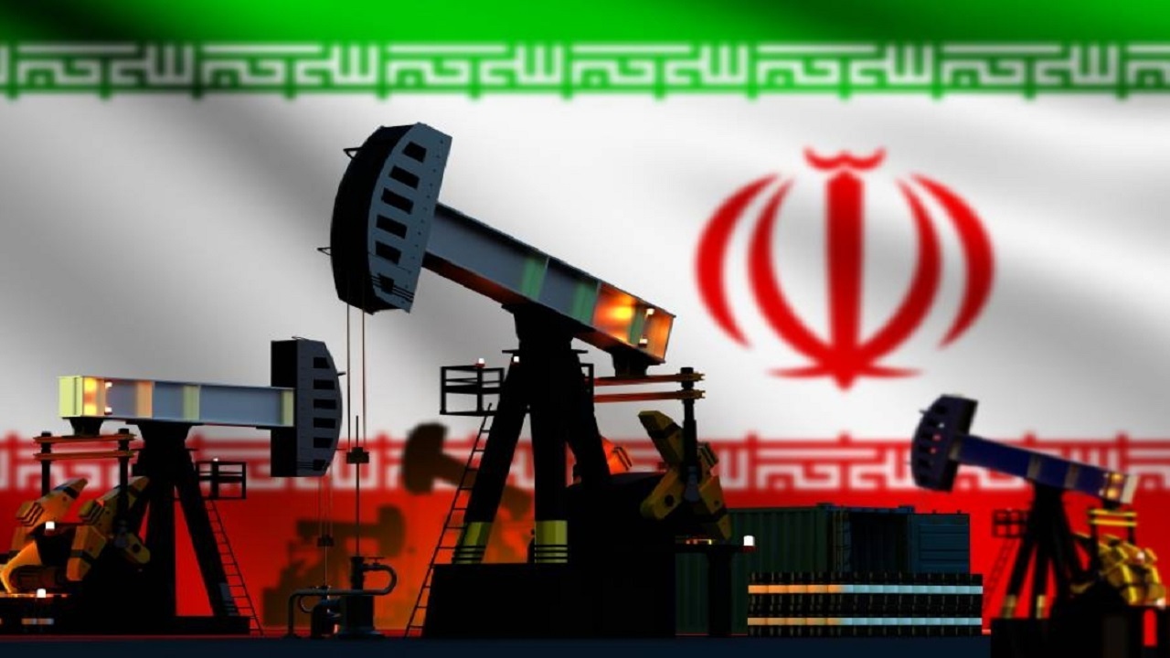 صادرات نفت خام از ایران با وجود محاصره آمریکا ادامه دارد