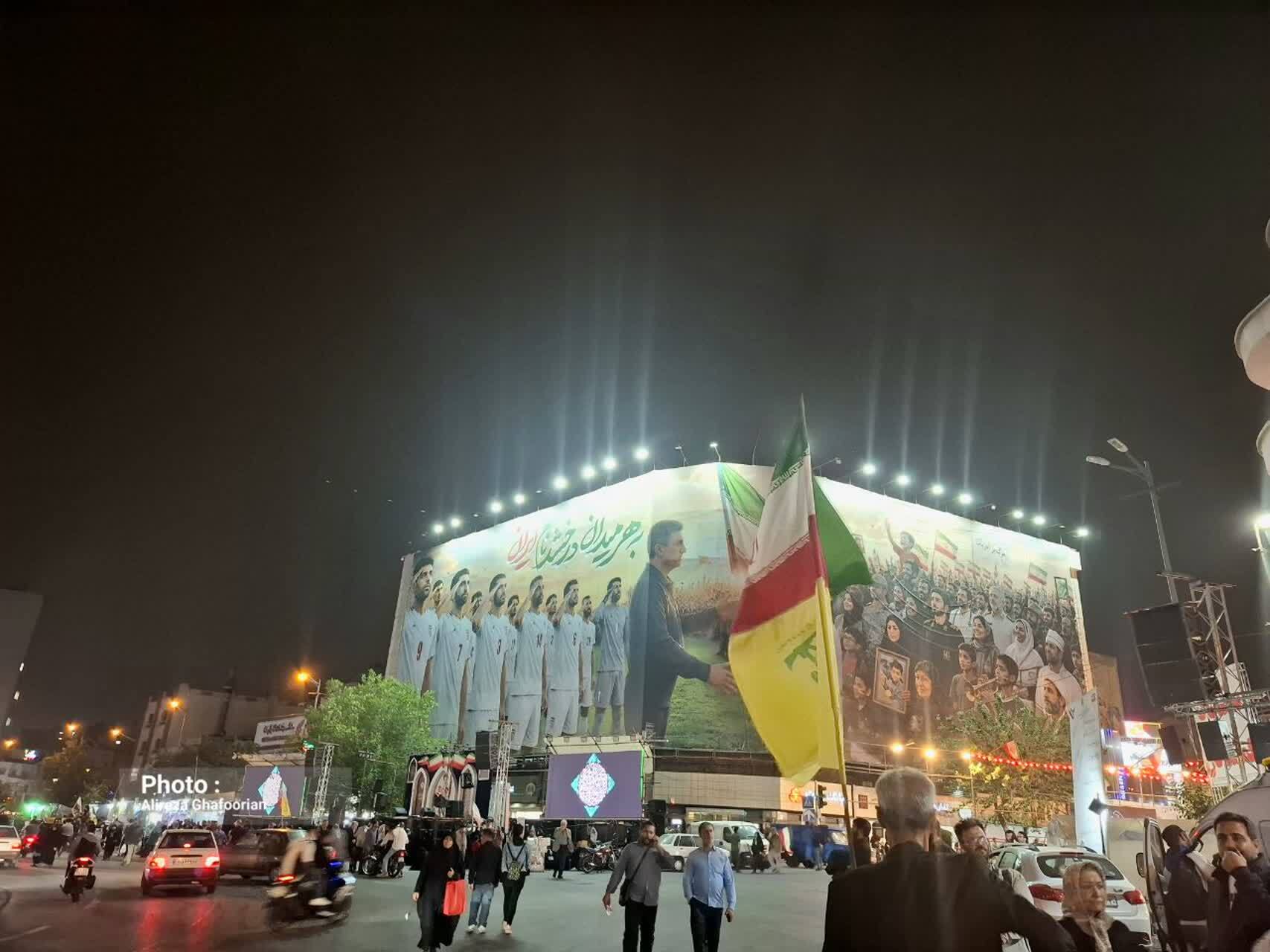 میدان انقلاب تهران میزبان اقوام ایرانی در شب&zwnj;های اقتدار و مقاومت