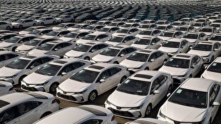 قیمت خودرو‌های وارداتی کاهشی شد
