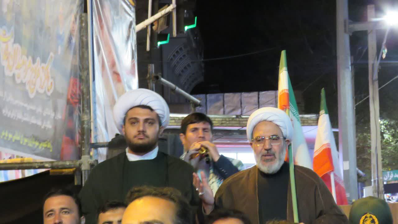 رژه با شکوه جانفدائیان و شاه حسین گویان روستای نمرور در بیعت با رهبری