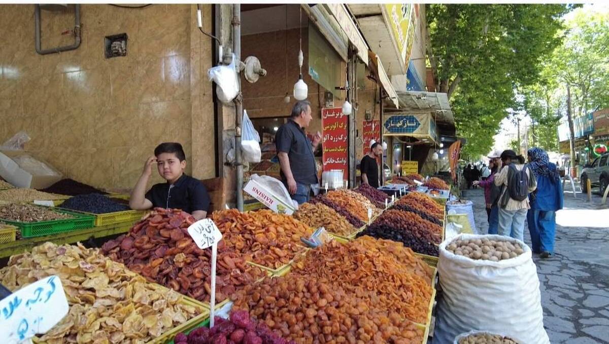 باشگاه خبرنگاران -از بستنی ۱۰۰ ساله تا توتک داغ؛ سفری به طعم‌های خوشمزه برغان