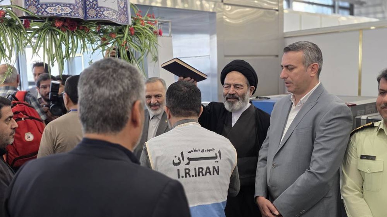 نخستین گروه عوامل و کارگزاران حج تمتع ۱۴۰۵ رهسپار سرزمین وحی شدند