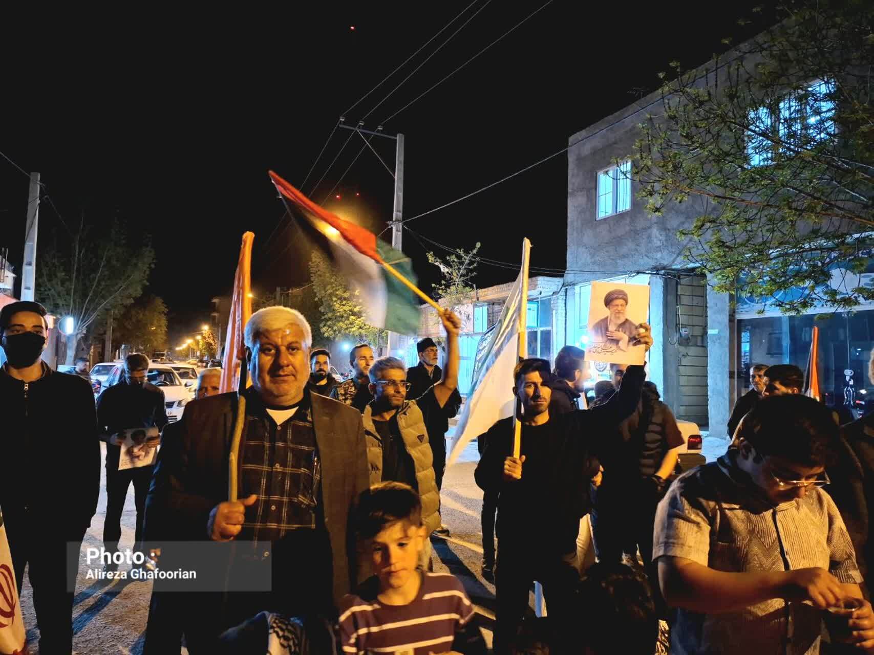حضور اقشار مختلف انقلابی و بصیر نردین در اجتماع شبهای اقتدار حضور اقشار مختلف انقلابی و بصیر نردین در اجتماع شبهای اقتدار