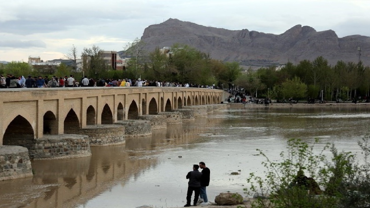 احتمال بازگشایی زاینده‌رود در اواخر اردیبهشت