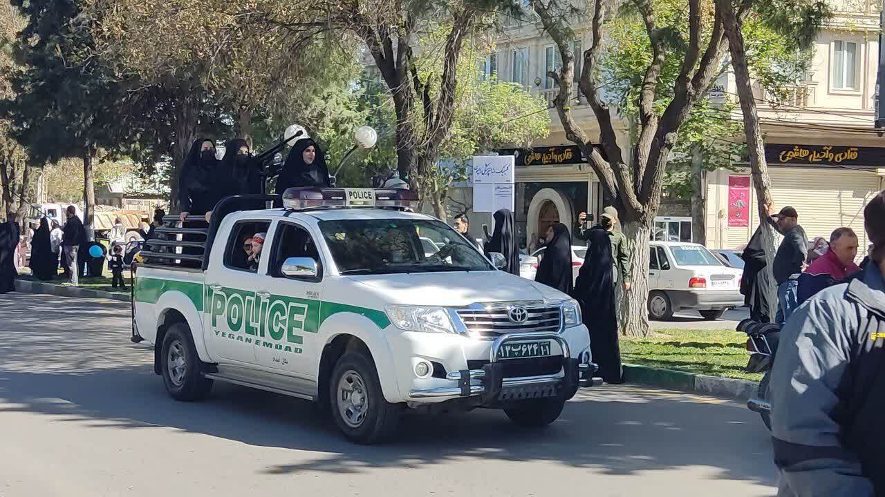 برگزاری رزمایش دختران جانفدا در بروجرد به روایت تصاویر برگزاری رزمایش دختران جانفدا در بروجرد به روایت تصاویر