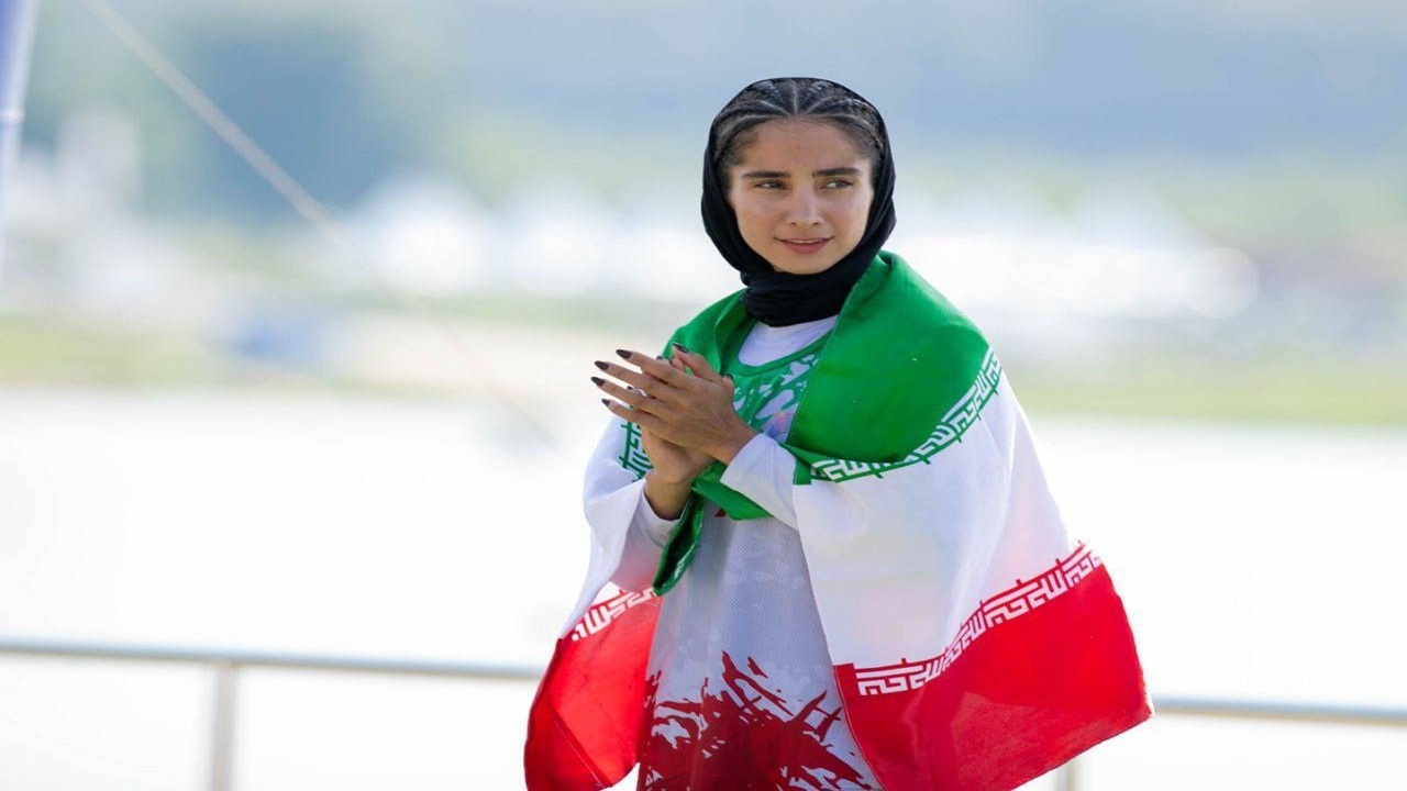 زارعی: برای اهتزاز پرچم ایران تلاش می‌کنیم