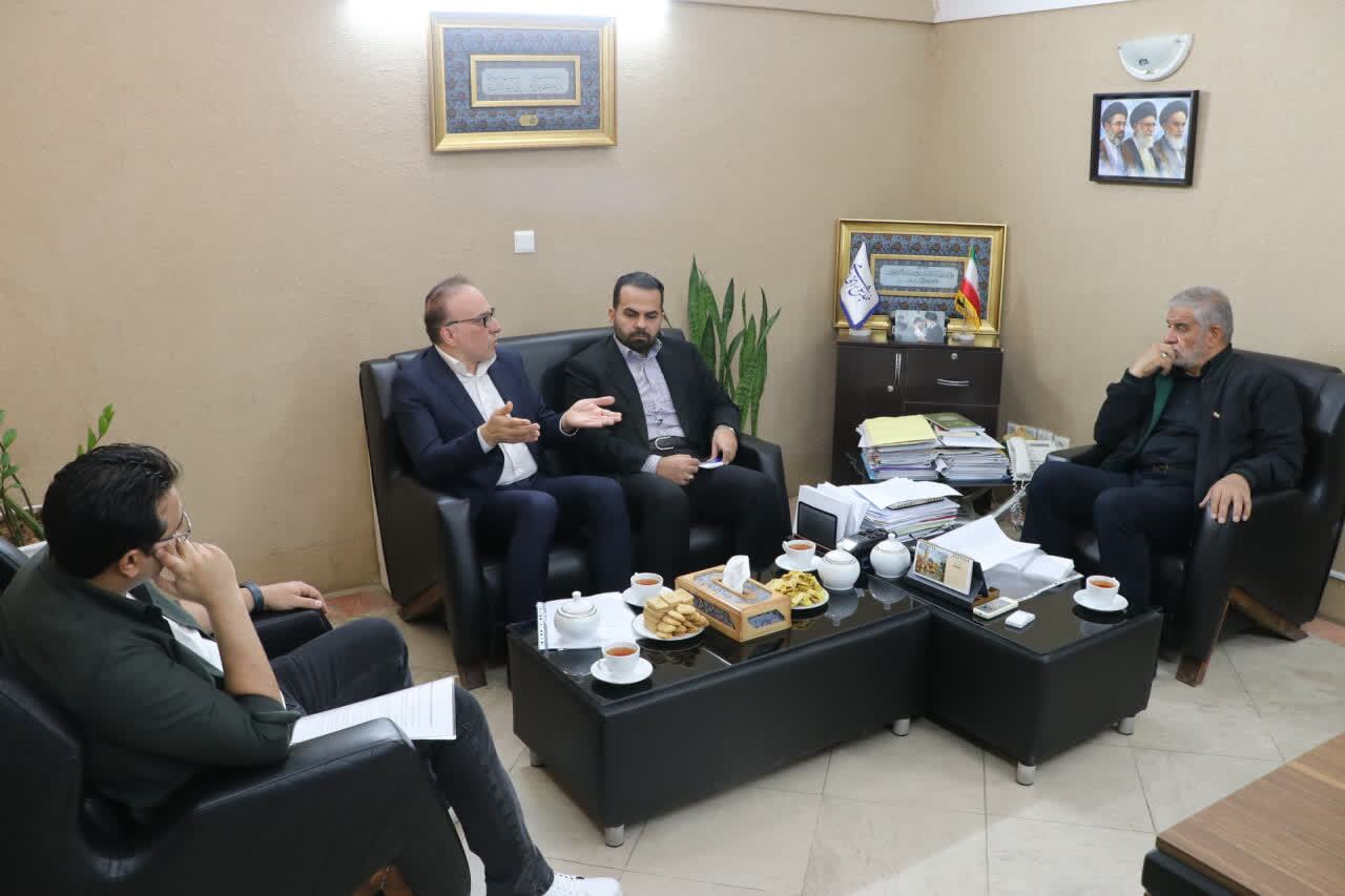 بررسی مسائل و موانع صنعتگران یزدی در حوزه پلیمر
