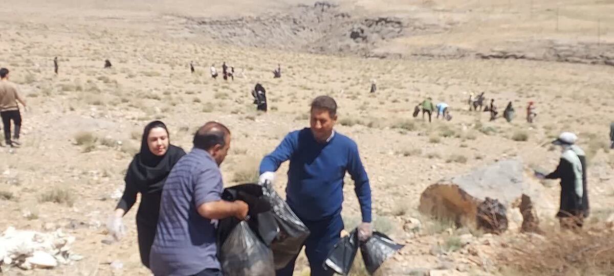 باشگاه خبرنگاران -هم‌افزایی دانشگاه، محیط زیست و مدیریت پسماند برای نجات طبیعت یزد