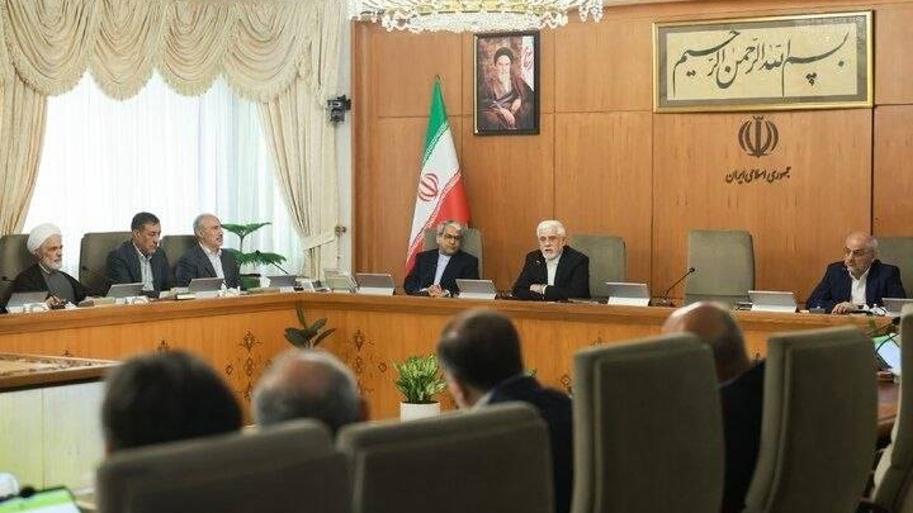 عارف: منابع سوخت نیروگاه‌ها ساماندهی می‌شود