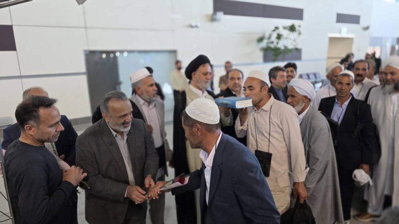 نخستین پرواز زائران ایرانی حج تمتع ۱۴۰۵ رهسپار مدینه منوره شد