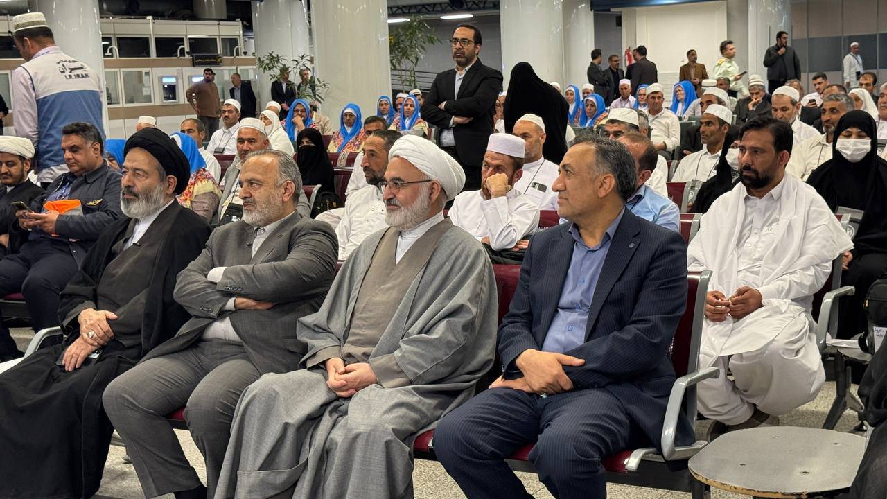 آغاز اعزام زائران از خراسان رضوی به حج تمتع ۱۴۰۵ آغاز اعزام زائران از خراسان رضوی به حج تمتع ۱۴۰۵