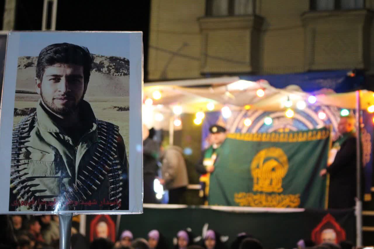 حال و هوای ابهر در شب میلاد امام رضا (ع)