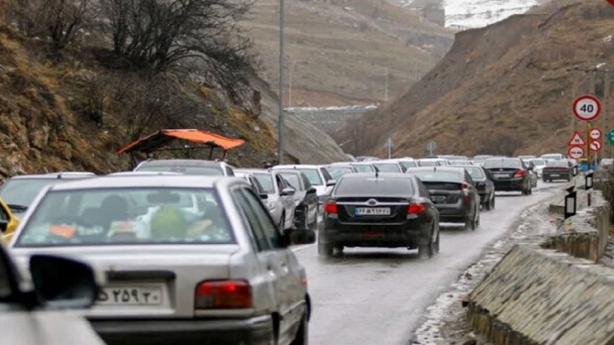 باشگاه خبرنگاران -ترافیک سنگین در محور‌های تهران و کرج؛ باران و مه‌گرفتگی در برخی جاده‌ها