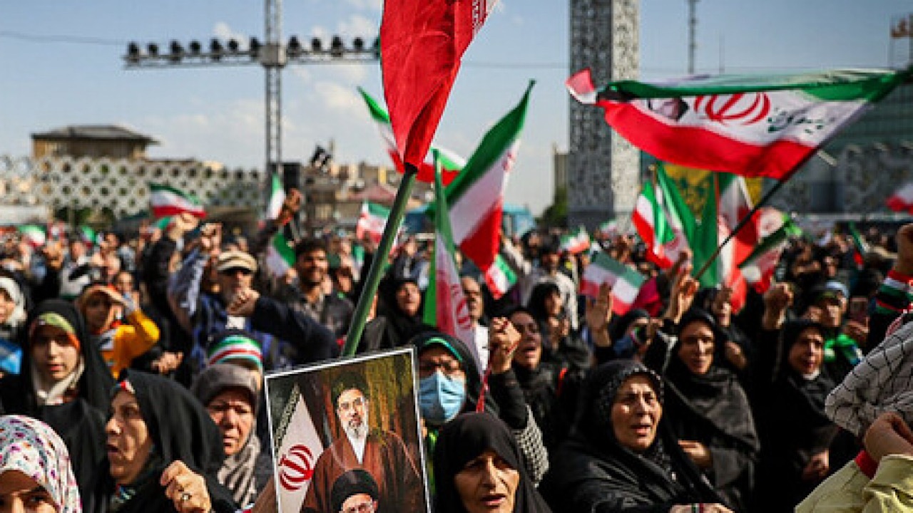 اجتماع بزرگ امام رضایی‌ها برای ایران