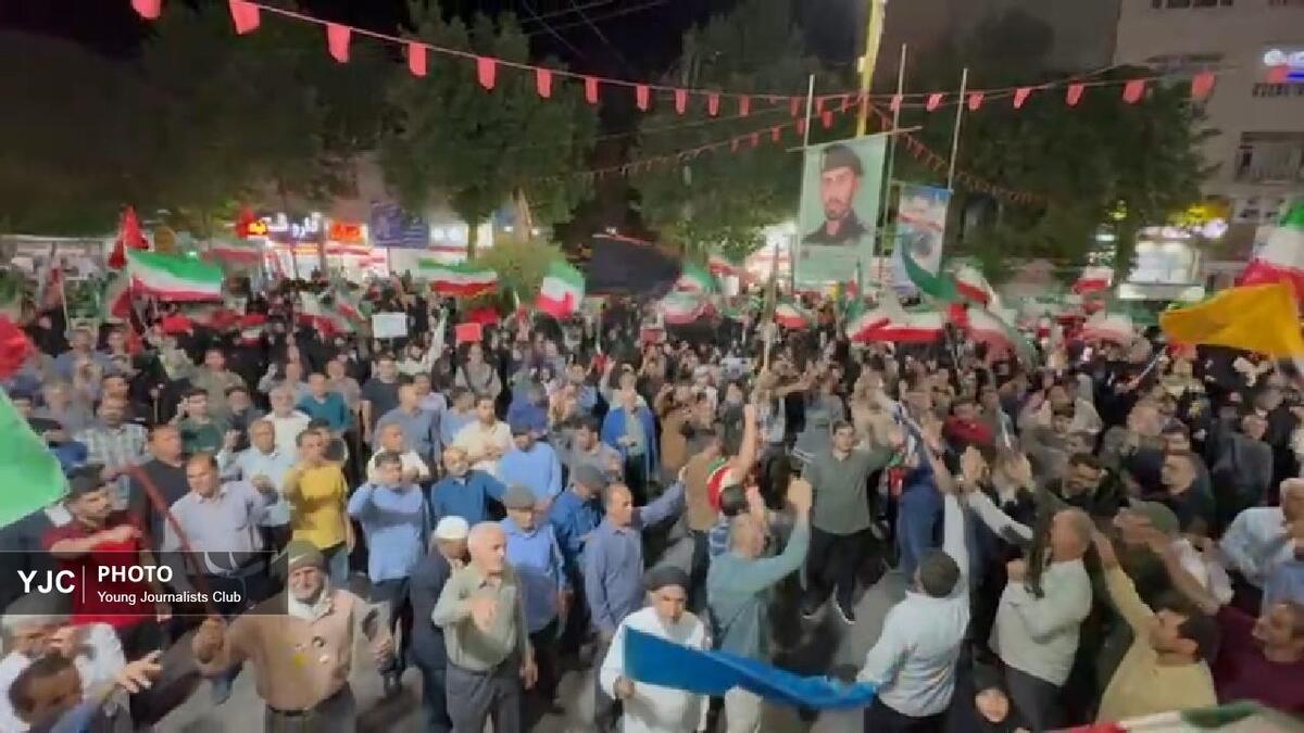 باشگاه خبرنگاران -شعار امشب خرم آبادیها در موج نود و دوم حماسه خیابان؛خامنه ای رهبر، ستین خیمه کشور + فیلم