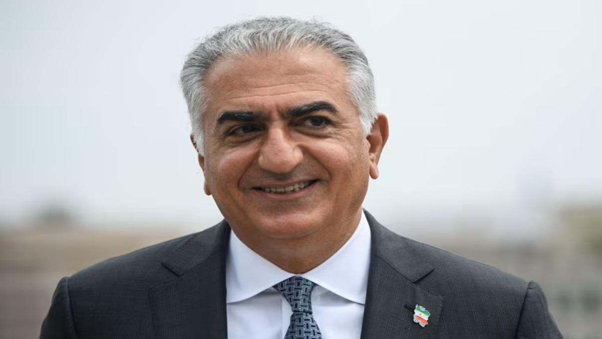 باشگاه خبرنگاران -ما از نوشتن درباره بی‌شرافتی پهلوی خسته شدیم