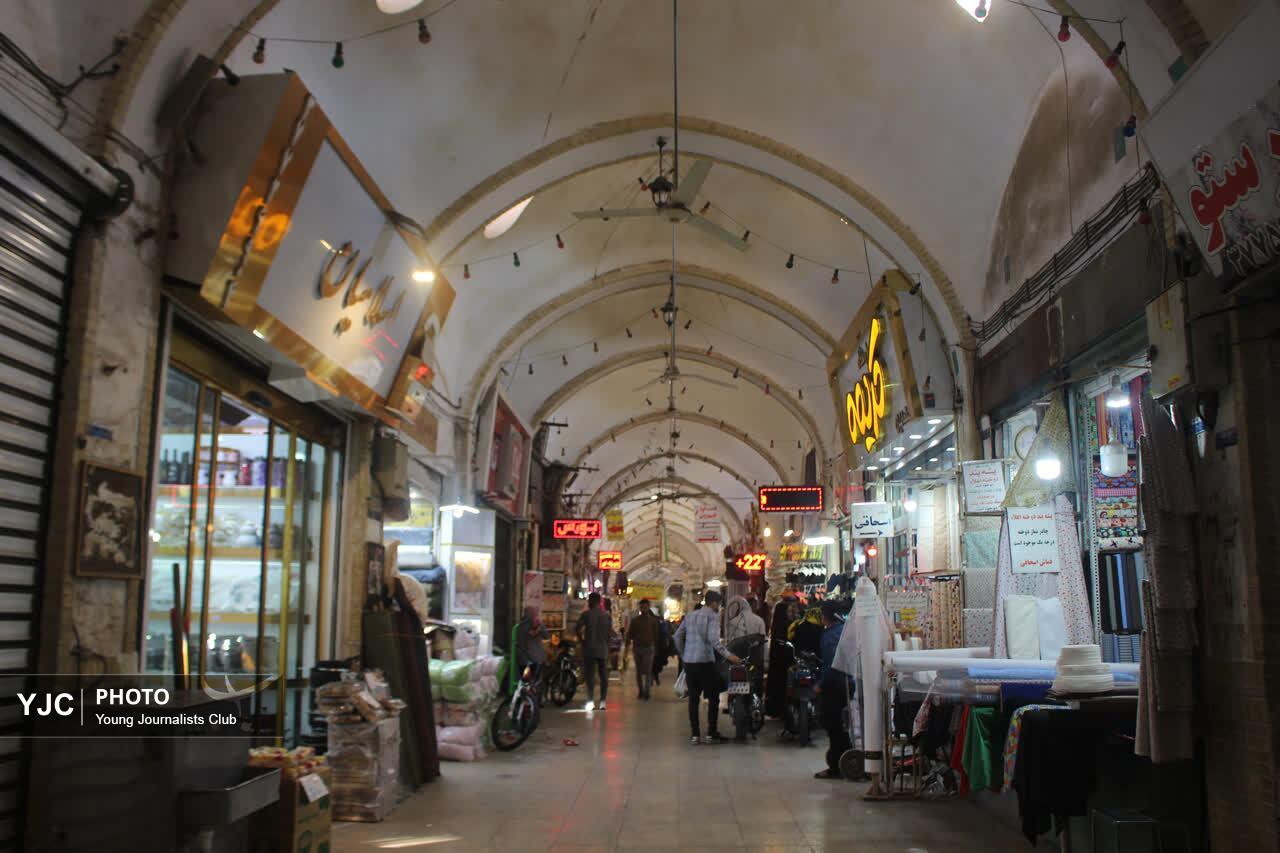 بازار بزرگ قم و تیمچه فرشگنجینه&zwnj;ای از معماری و هنر قم+تصاویر