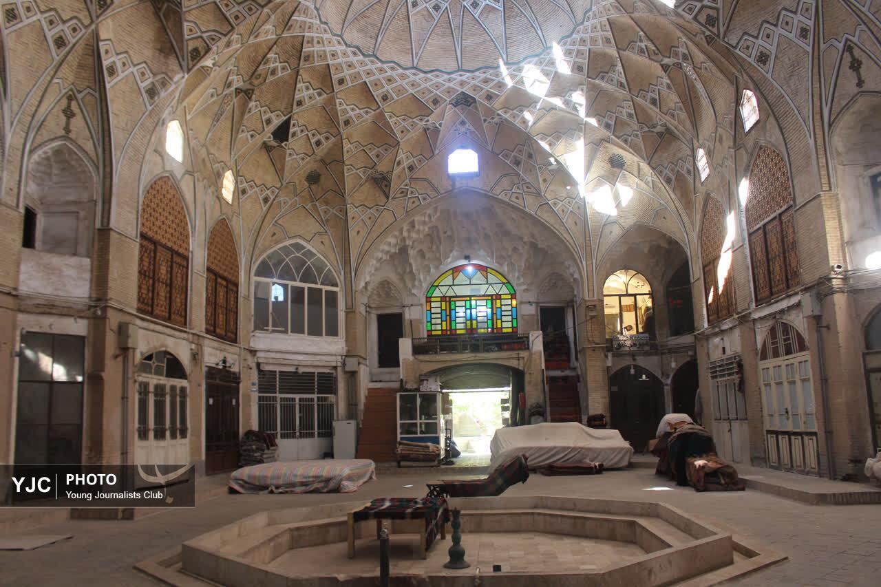 بازار بزرگ قم و تیمچه فرشگنجینه&zwnj;ای از معماری و هنر قم+تصاویر