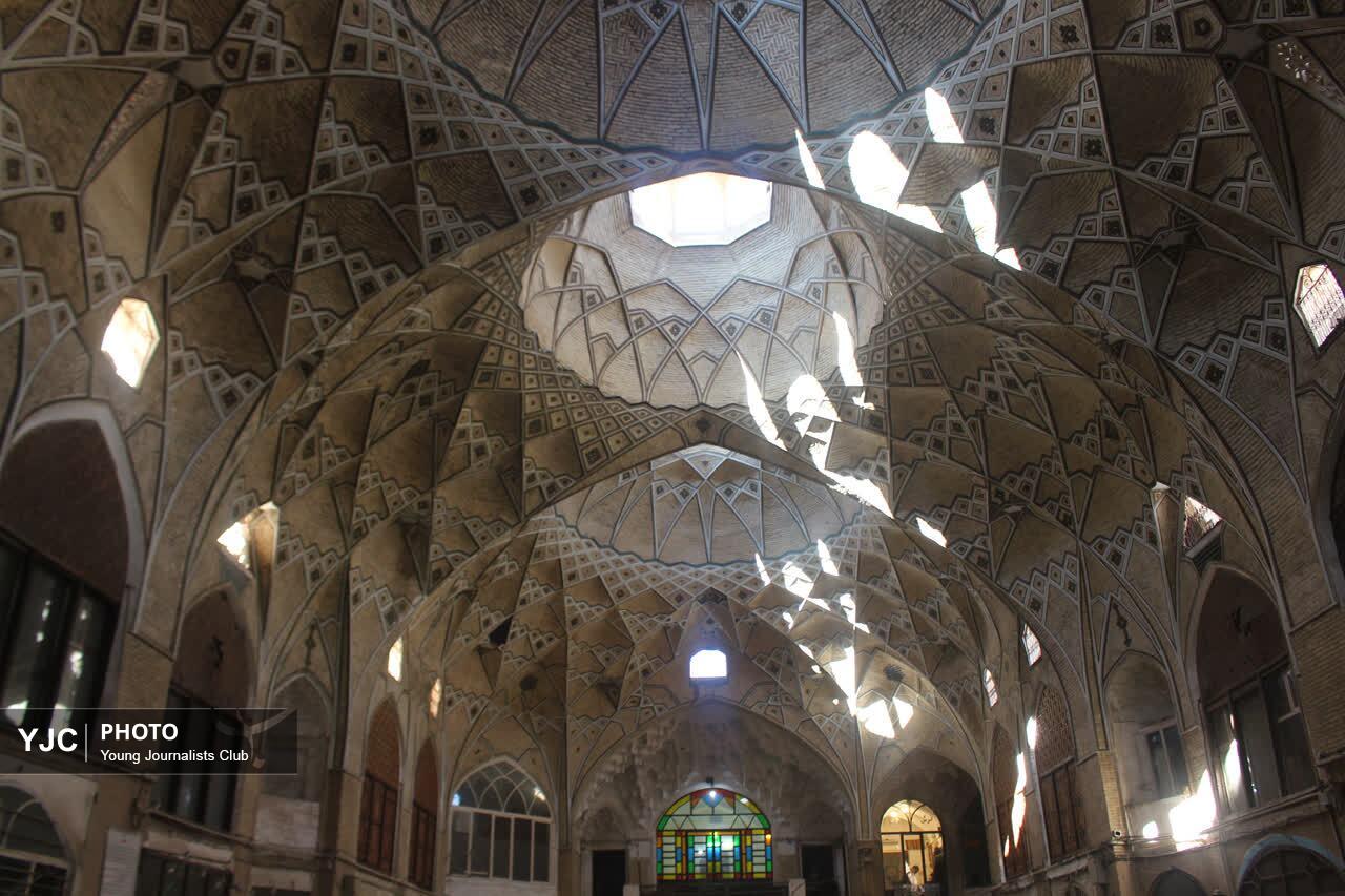 بازار بزرگ قم و تیمچه فرشگنجینه&zwnj;ای از معماری و هنر قم+تصاویر