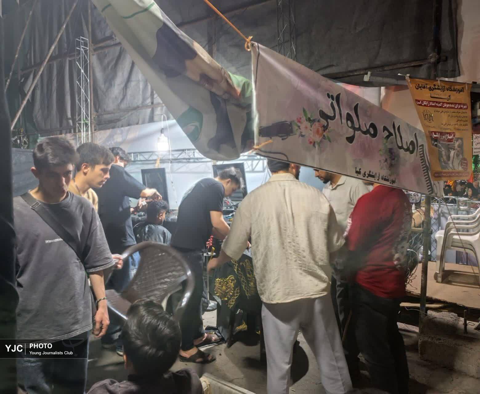 روایتی از خدمت جهادی پیرایشگران در میدان مفید قم