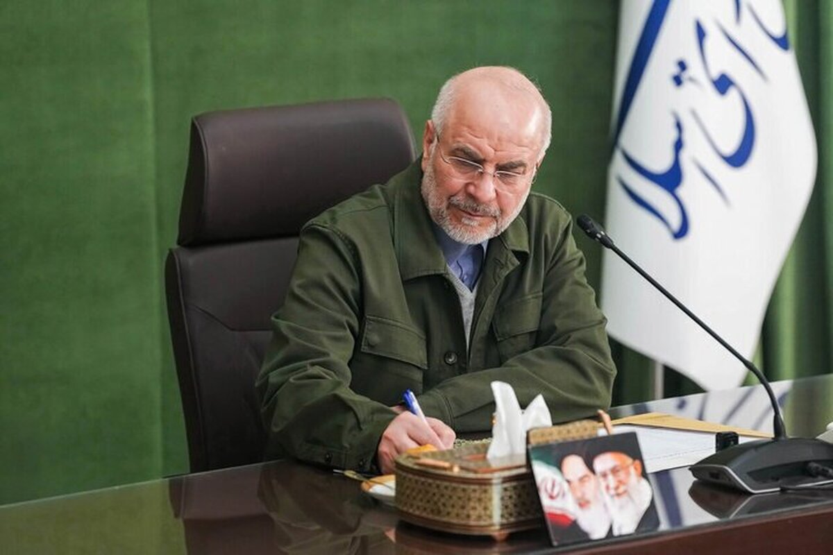 روزنامه‌نگار آمریکایی؛ ترامپ مقابل قدرت ایران در تنگه هرمز شکست خورد! + فیلم