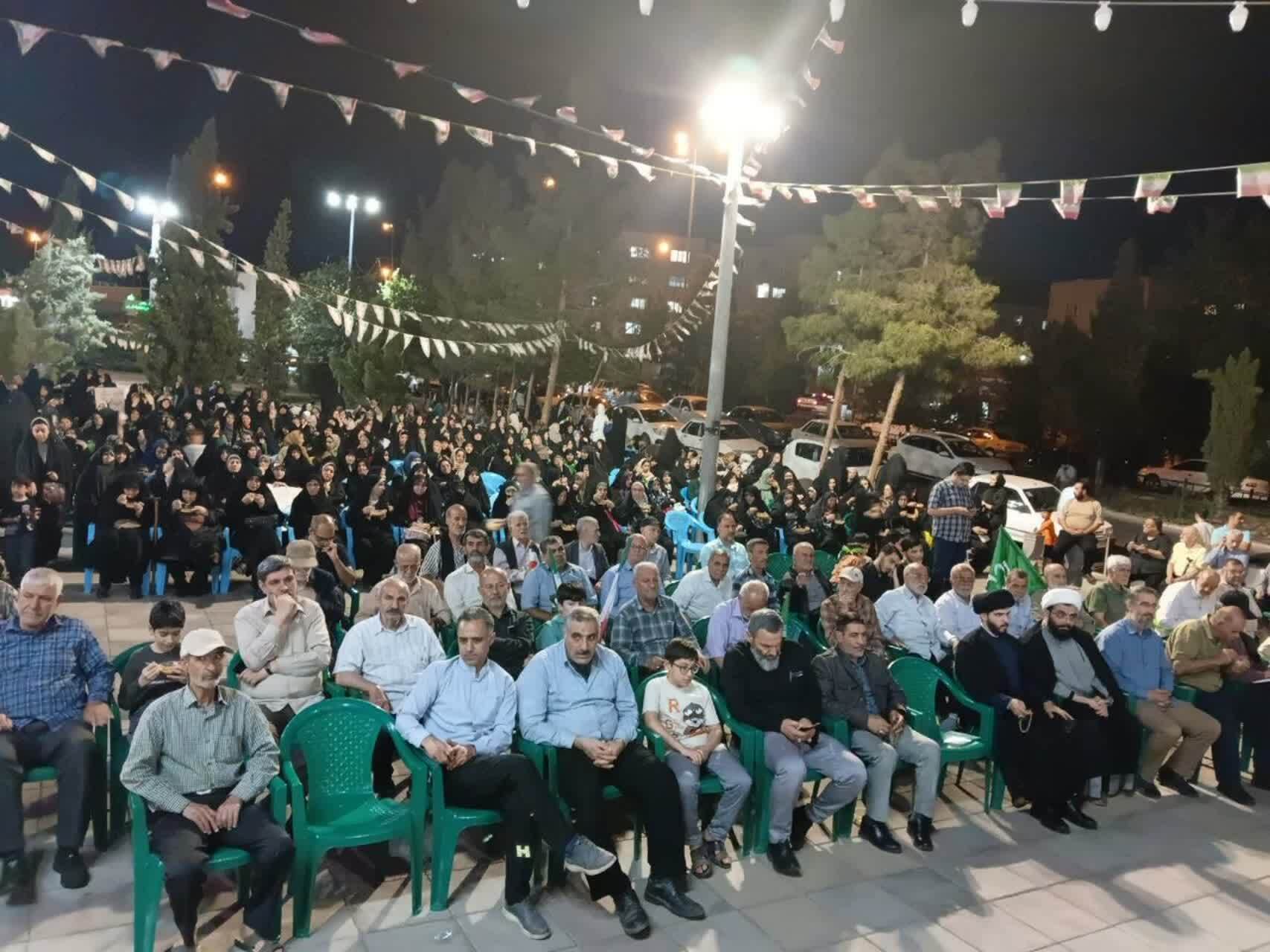 نود و سومین شب حضور مردم انقلابی خاورشهر در میدان اقتدار و مقاومت
