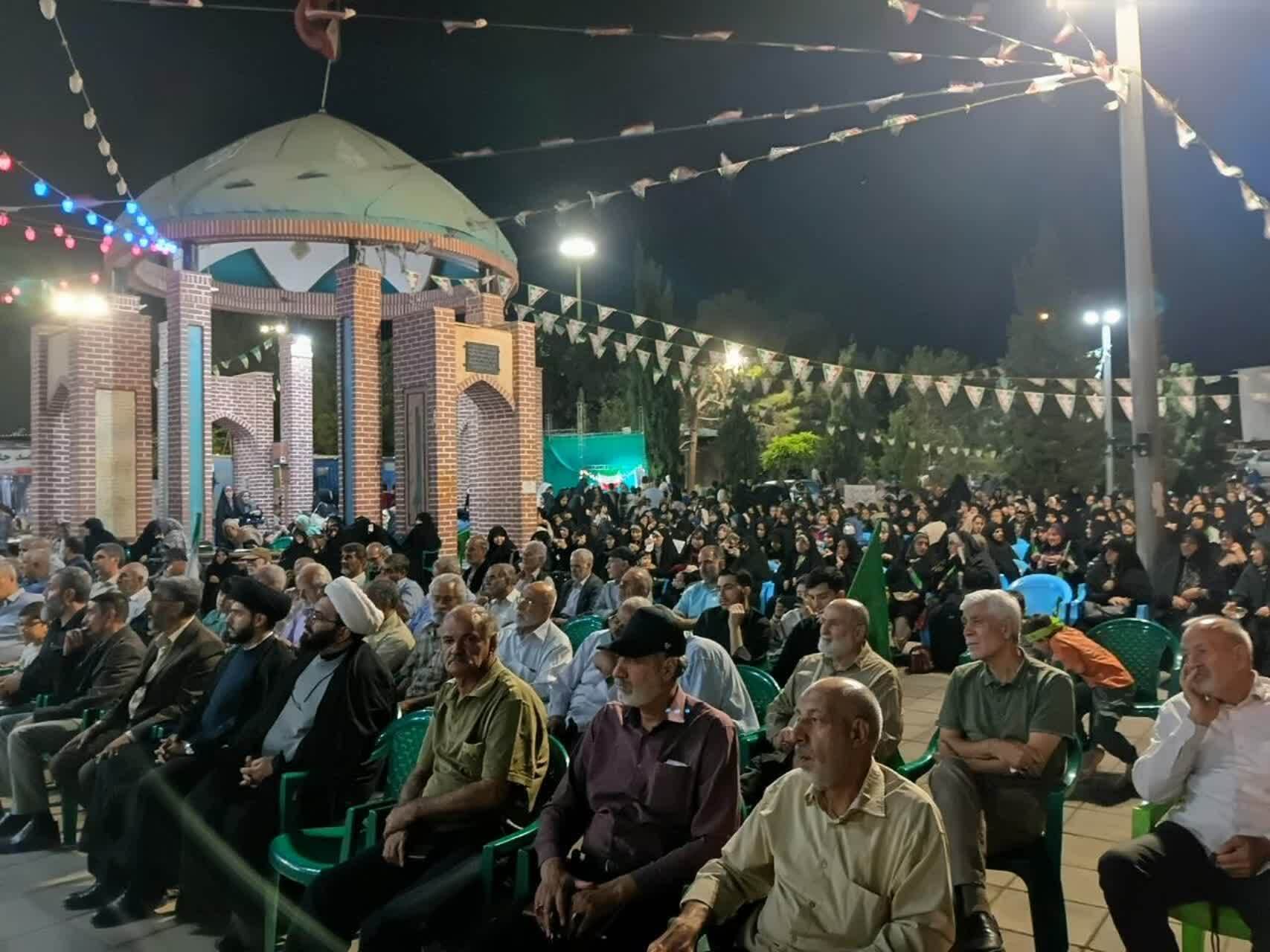 نود و سومین شب حضور مردم انقلابی خاورشهر در میدان اقتدار و مقاومت