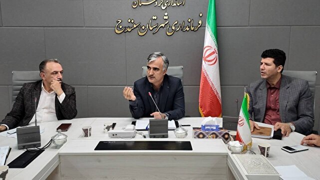 نارضایتی مردم از وضعیت برخی نانوایی‌ها ریشه‌یابی شود/ نانوایی‌های فاقد مجوز تعیین تکلیف شوند