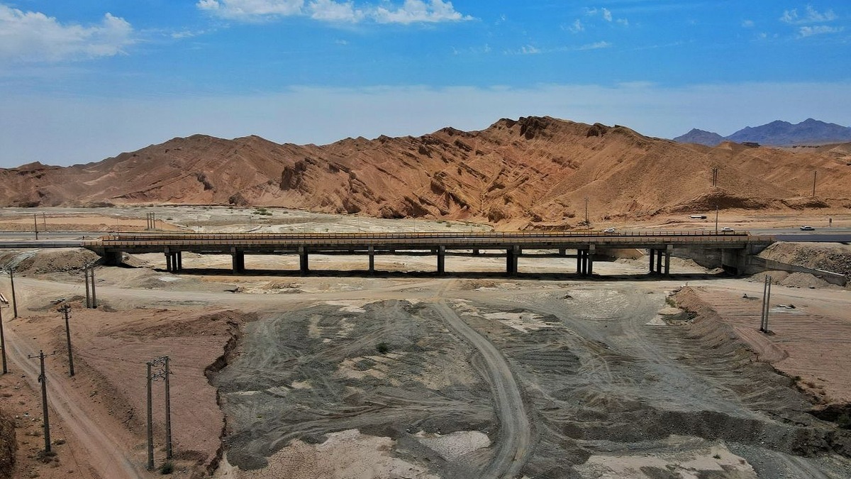باشگاه خبرنگاران -پل بزرگ حرمک در محور زابل – زاهدان افتتاح شد
