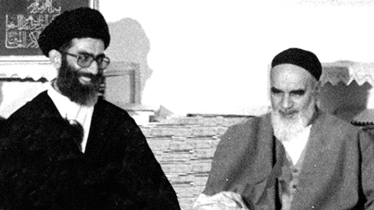انقلاب امام خمینی (ره) چگونه نظم جهانی گذشته را به چالش کشید؟ + فیلم