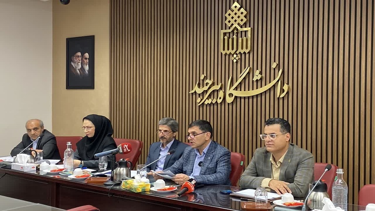 باشگاه خبرنگاران -از تحصیل بیش از ۱۲ هزار دانشجو تا فعالیت های دانشگاه بیرجند در جشن ۵۰ سالگی