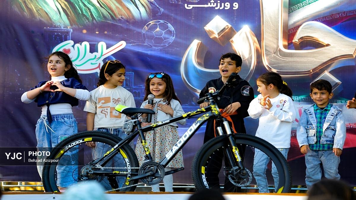 جشنواره خانوادگی، ورزشی ایرانِ جان در تبریز