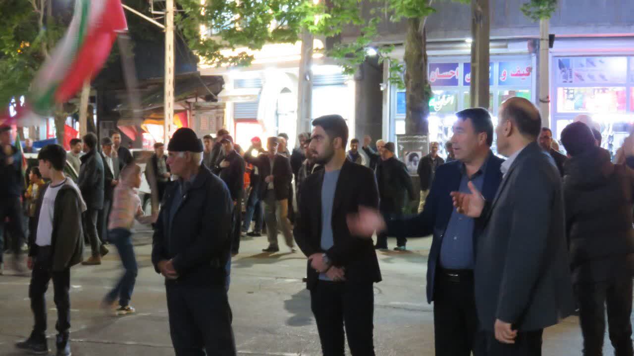 روایتی از دل میدان شهید مومنی هریس در شب ۹۴ تجمعات خیابانی