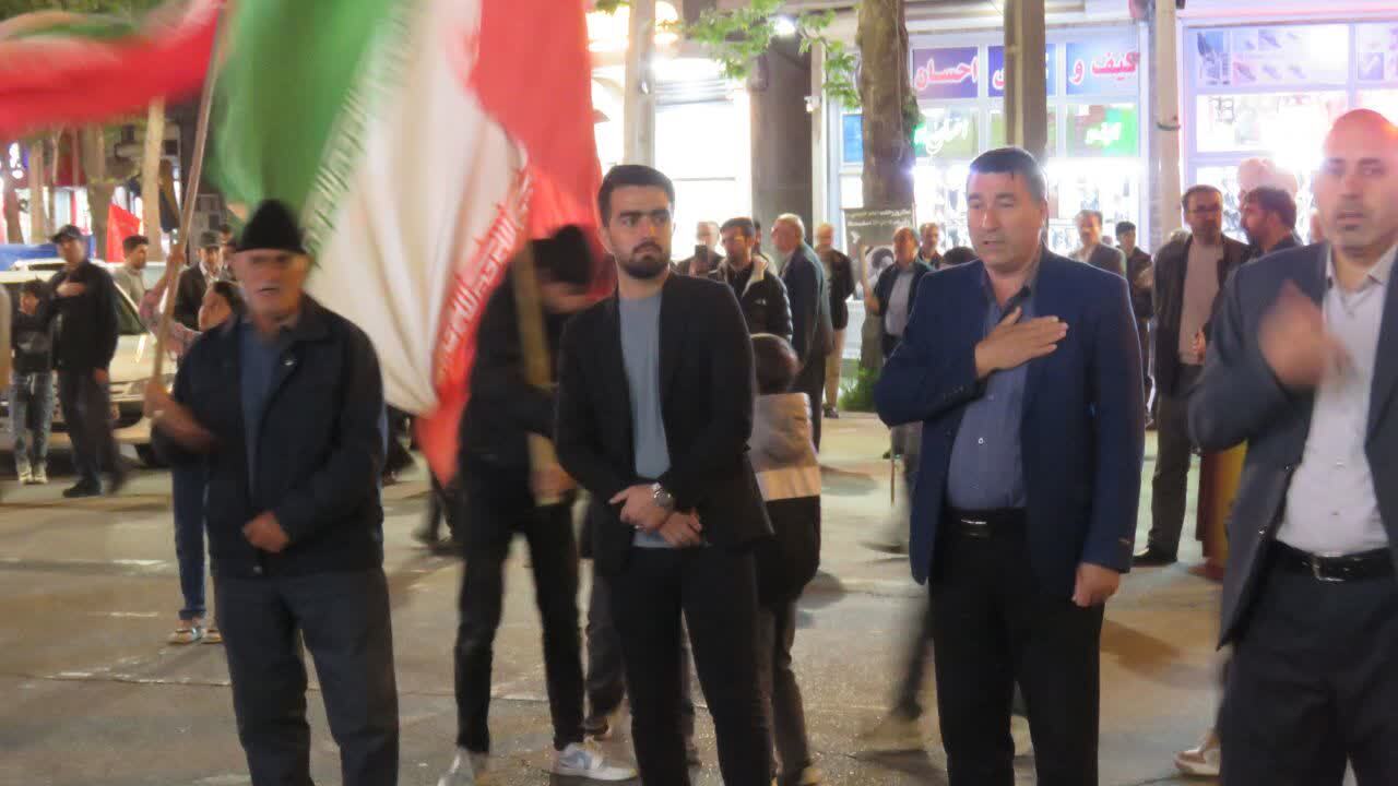 روایتی از دل میدان شهید مومنی هریس در شب ۹۴ تجمعات خیابانی