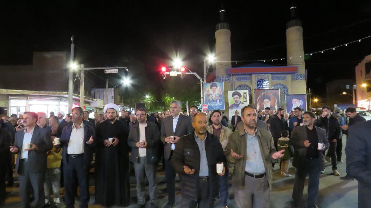 روایتی از دل میدان شهید مومنی هریس در شب ۹۴ تجمعات خیابانی