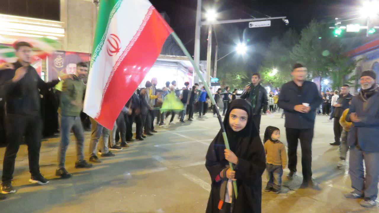 روایتی از دل میدان شهید مومنی هریس در شب ۹۴ تجمعات خیابانی