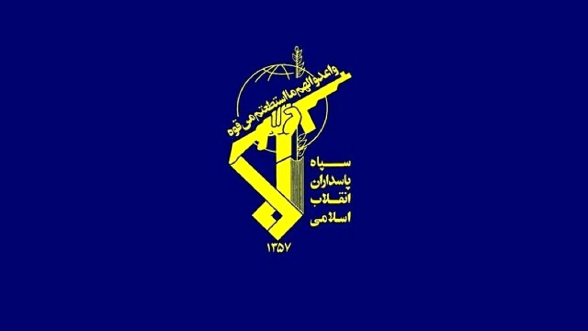 باشگاه خبرنگاران -کشف محموله تجهیزات خرابکارانه از گروهک‌های تروریستی تجزیه طلب