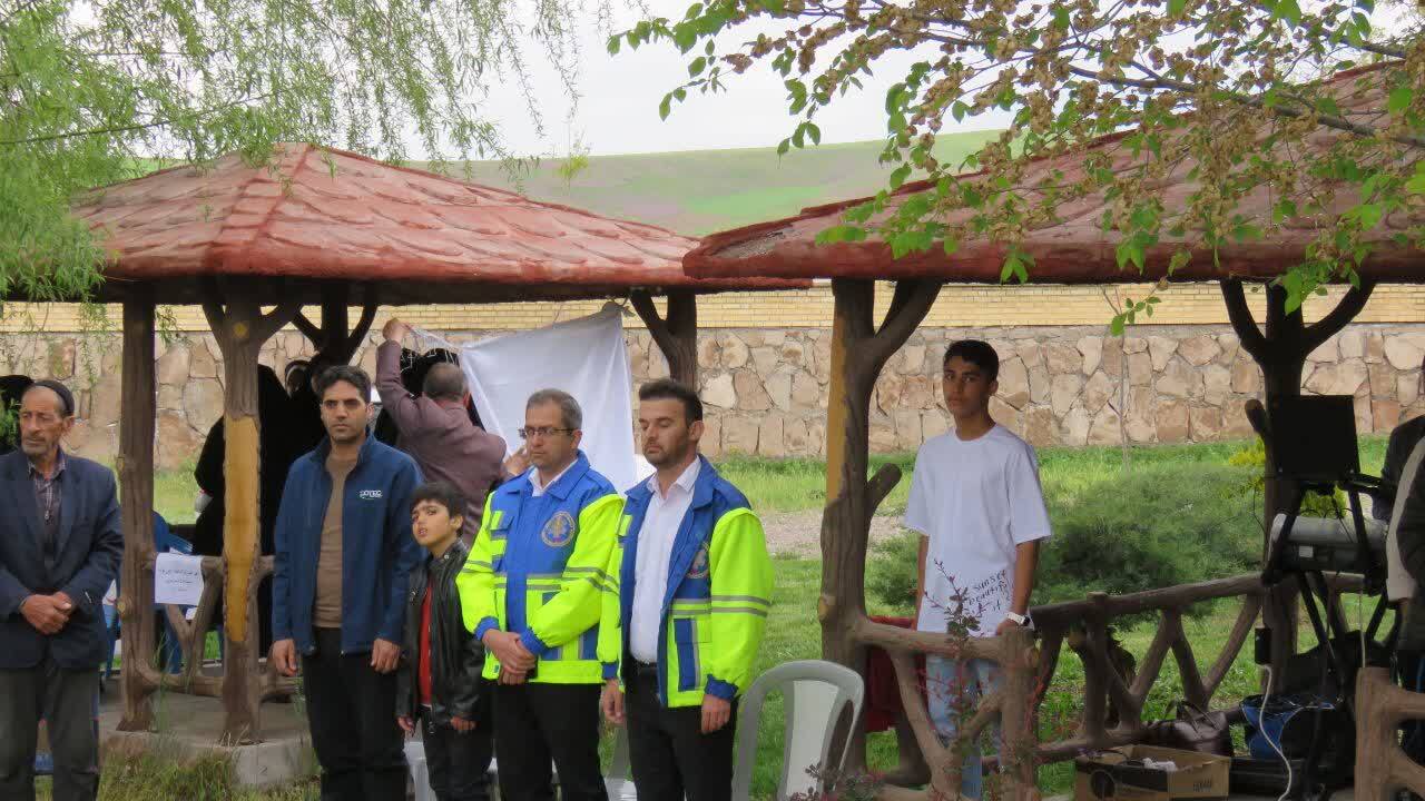 برگزاری همایش خانوادگی تجدید بیعت با ولایت در هریس
