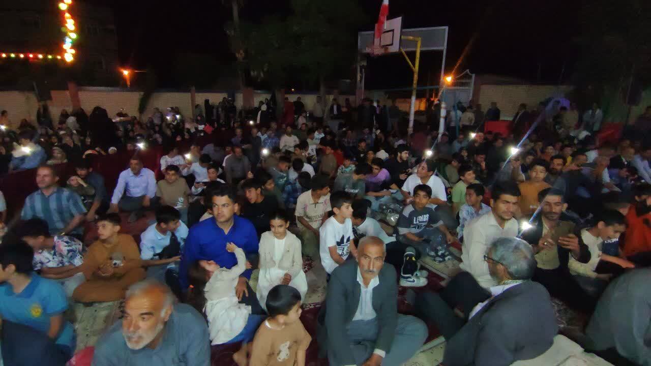 گزارش تصویری از طنین &laquo;من کنت مولا&raquo; در آسمان صالح&zwnj;آباد همدان