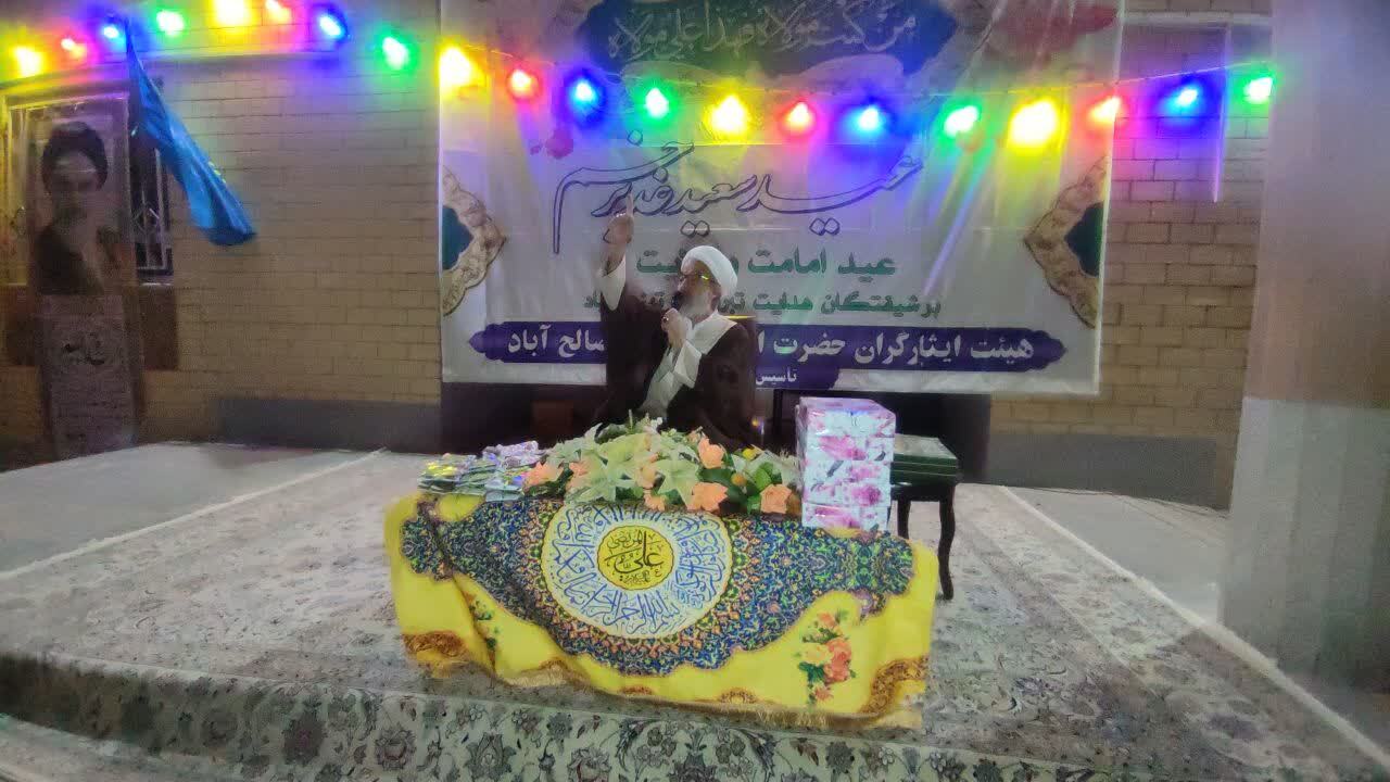 گزارش تصویری از طنین &laquo;من کنت مولا&raquo; در آسمان صالح&zwnj;آباد همدان