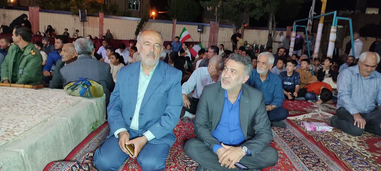 گزارش تصویری از طنین &laquo;من کنت مولا&raquo; در آسمان صالح&zwnj;آباد همدان