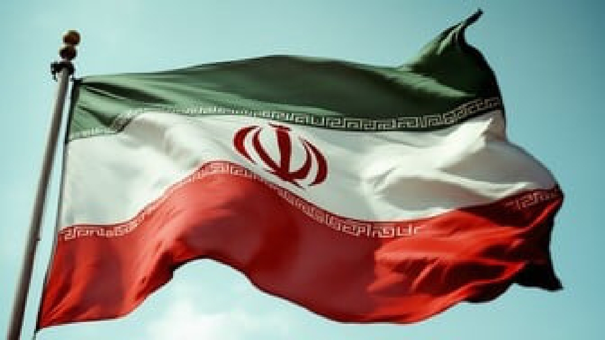 باشگاه خبرنگاران -ایران، ایستاد در پناه علی علیه‌السلام